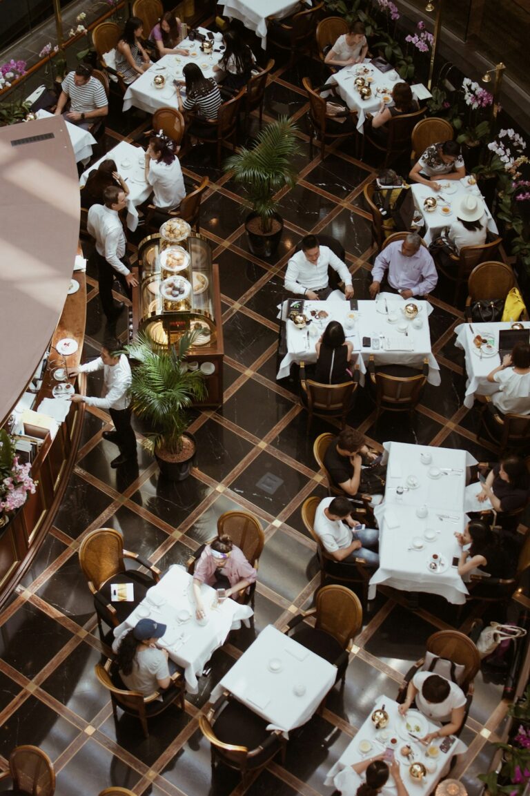 Google My Business para Restaurantes: 8 Pasos para Aparecer el Primero